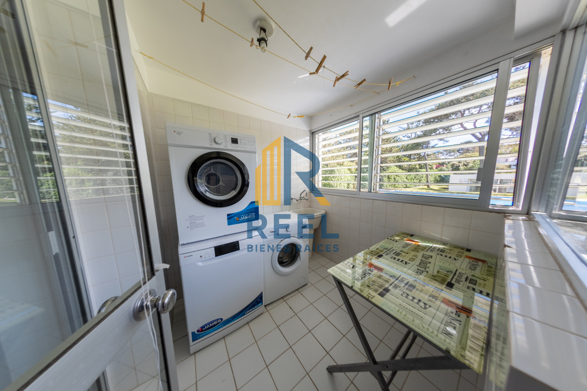 Apartamento ID.192 - Apartamento Dúplex Frente al Mar 266m2 en Rincón del Indio 