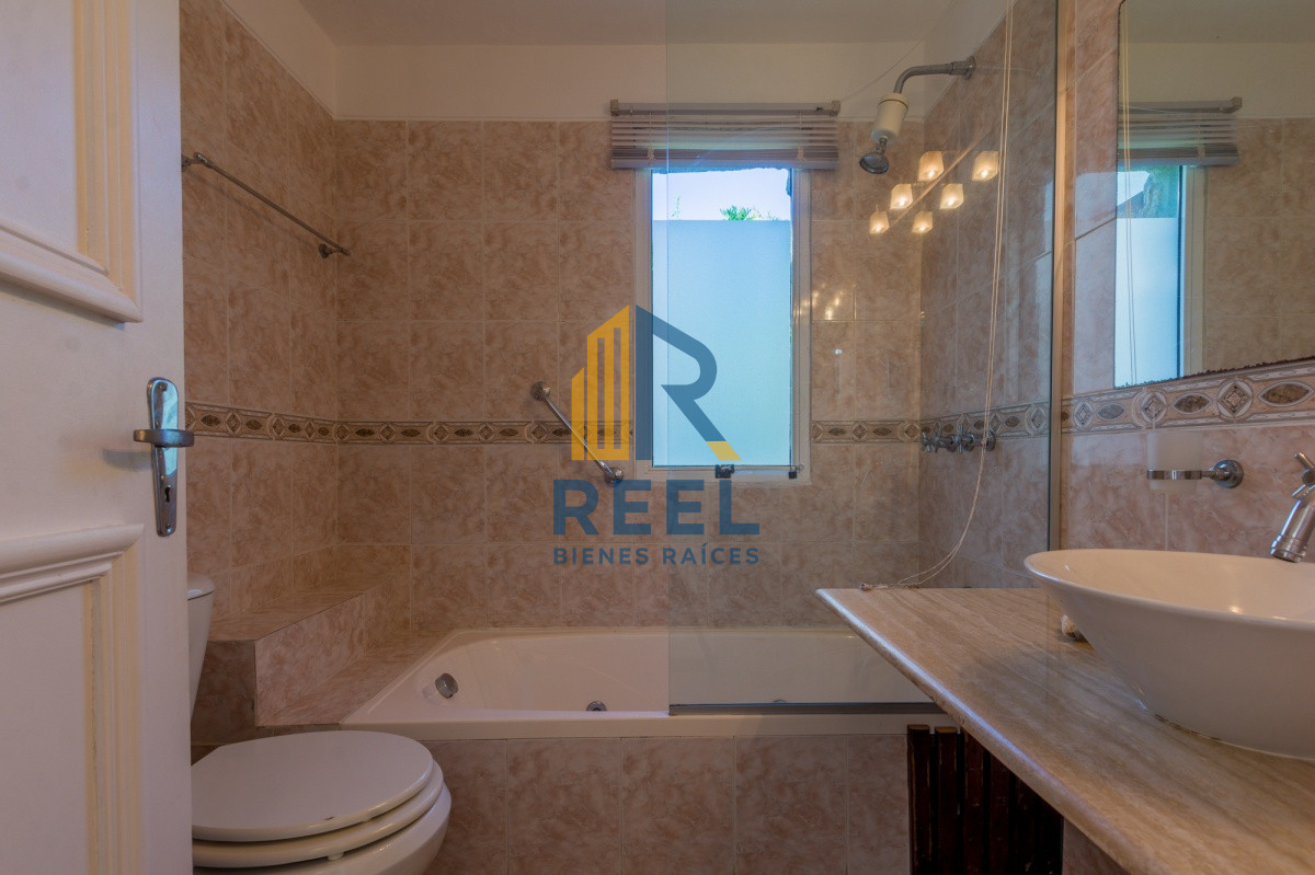 Casa ID.265 - Venta Casa 3 dormitorios Rincon del Indio Punta del Este