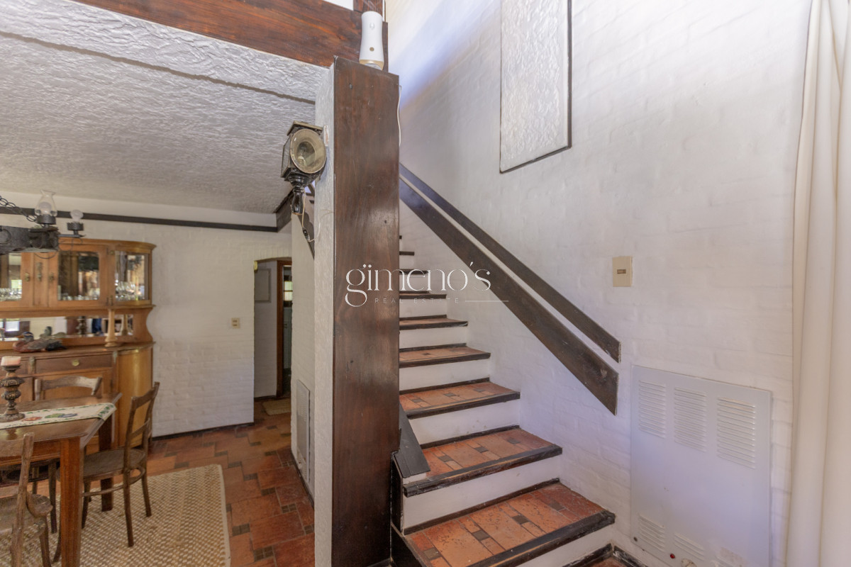 Casa ID.935 - Casa en venta - 4 dorm. - Pinares - Cerca del mar!