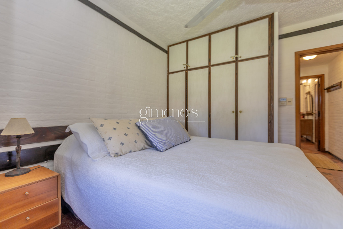 Casa ID.935 - Casa en venta - 4 dorm. - Pinares - Cerca del mar!