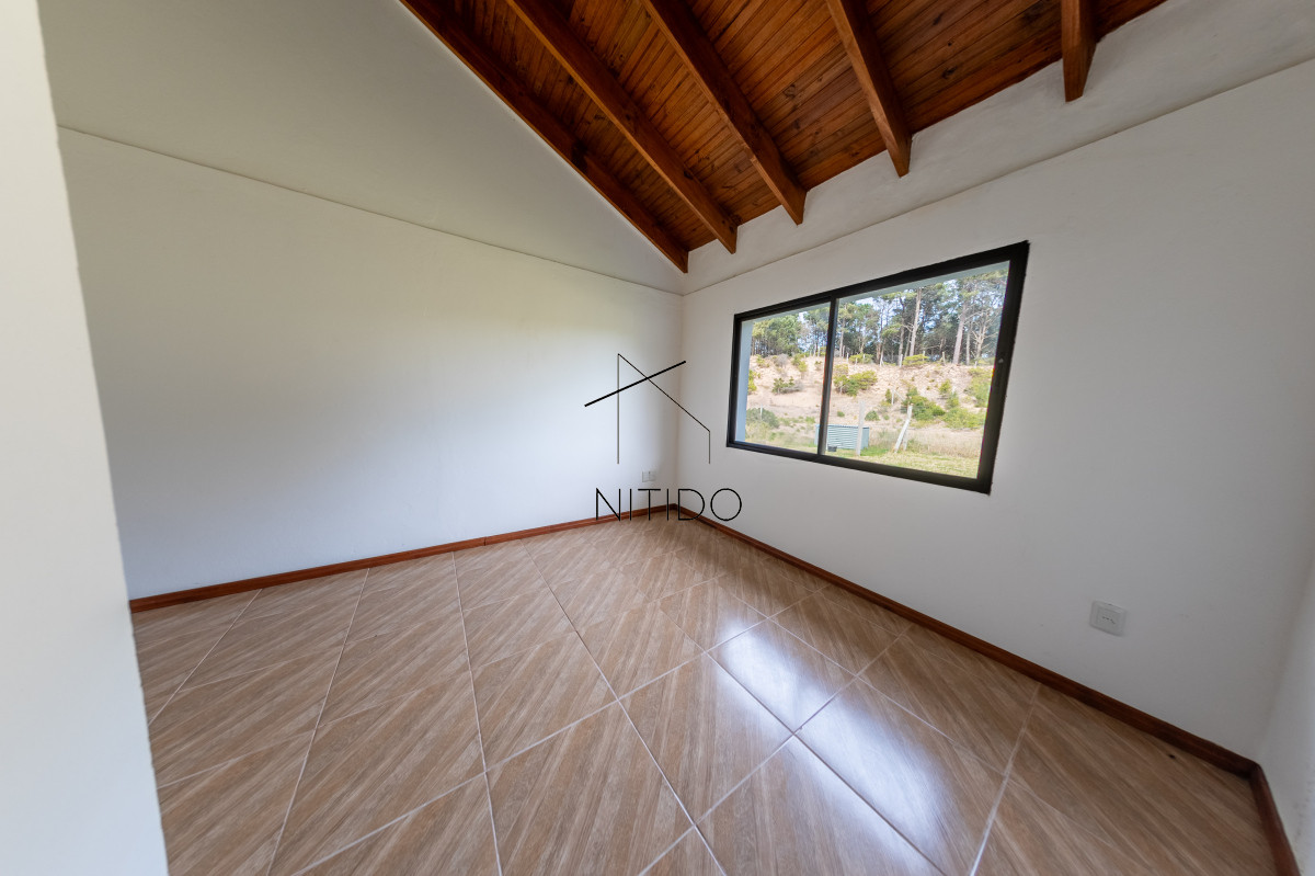 Casa ID.163 - Venta casa a estrenar 3 dormitorios con parrillero en Club del Lago Punta ballena