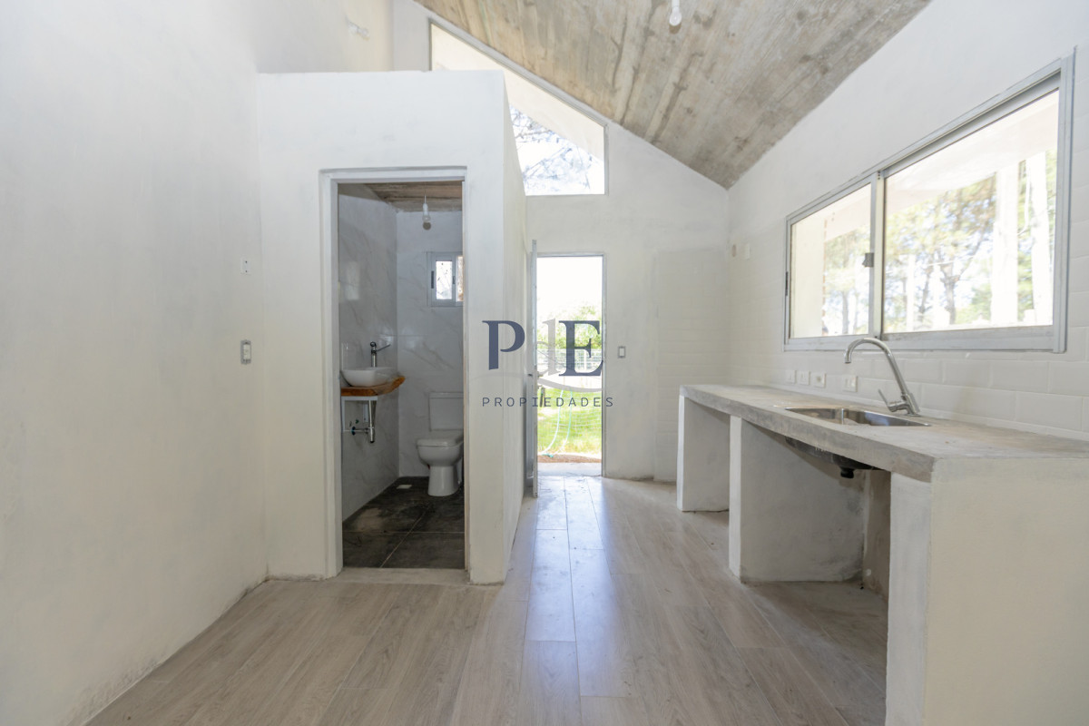 Casa de 2 dormitorios a Estrenar en Barrio Privado. - Imagen 3