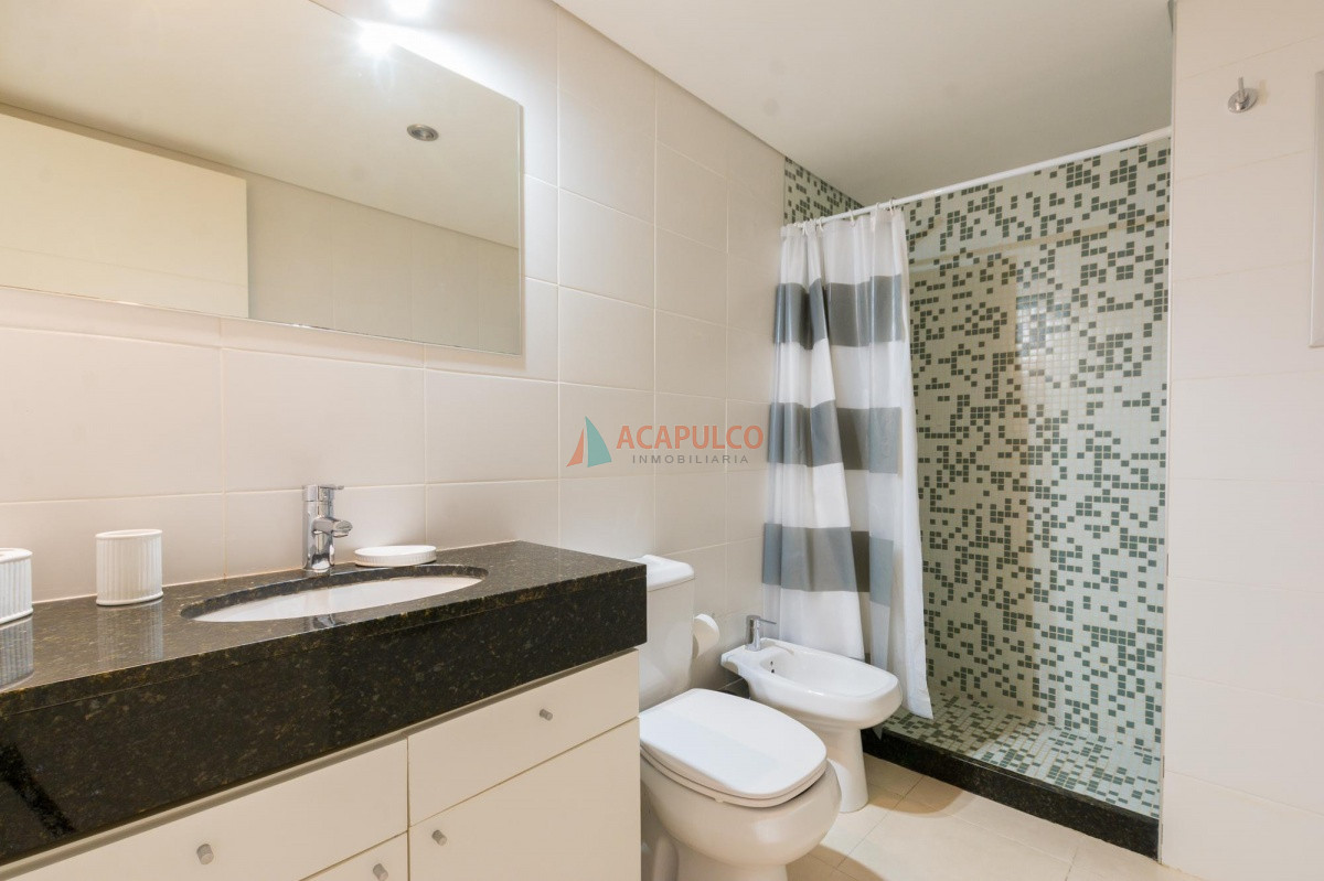 Apartamento Ref.4431/Venta-apartamento-3-dormitorios-Punta-del-Este- - Venta apartamento 3 dormitorios Punta del Este 