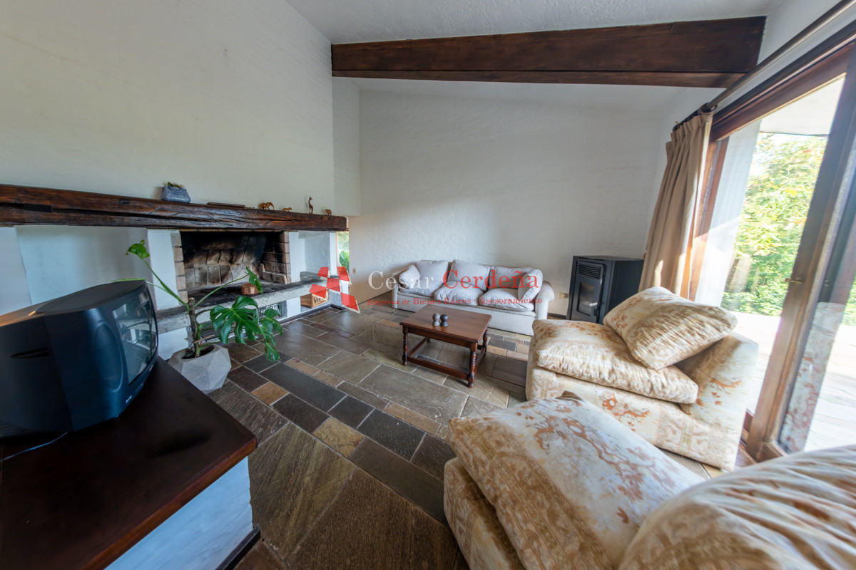 Casa ID.1932 - VENTA - Casa 4 dormitorios en Pinares 