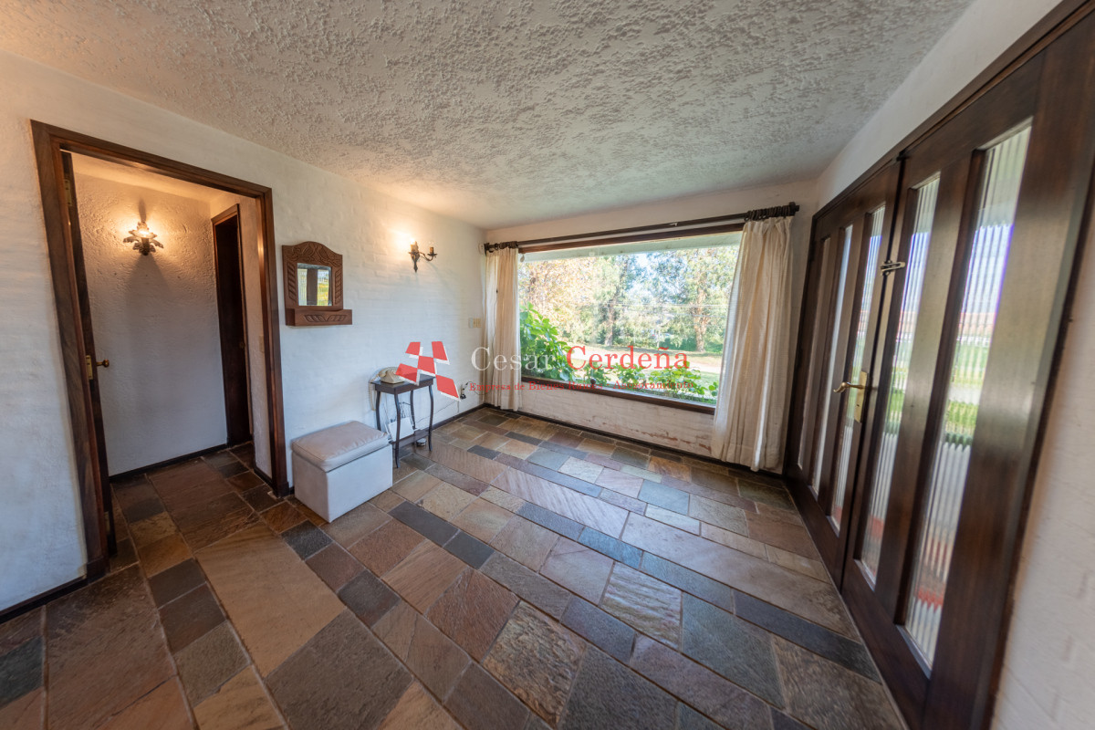 Casa ID.1932 - VENTA - Casa 4 dormitorios en Pinares 
