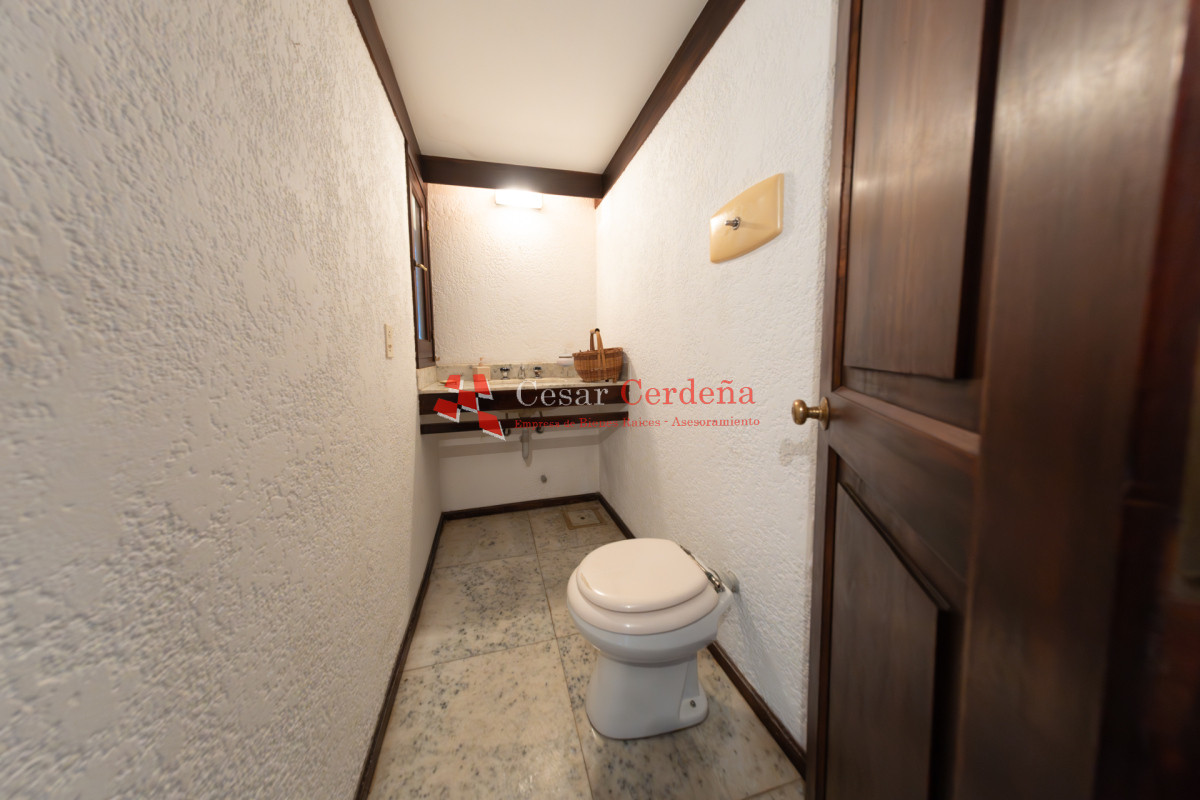 Casa ID.1932 - VENTA - Casa 4 dormitorios en Pinares 