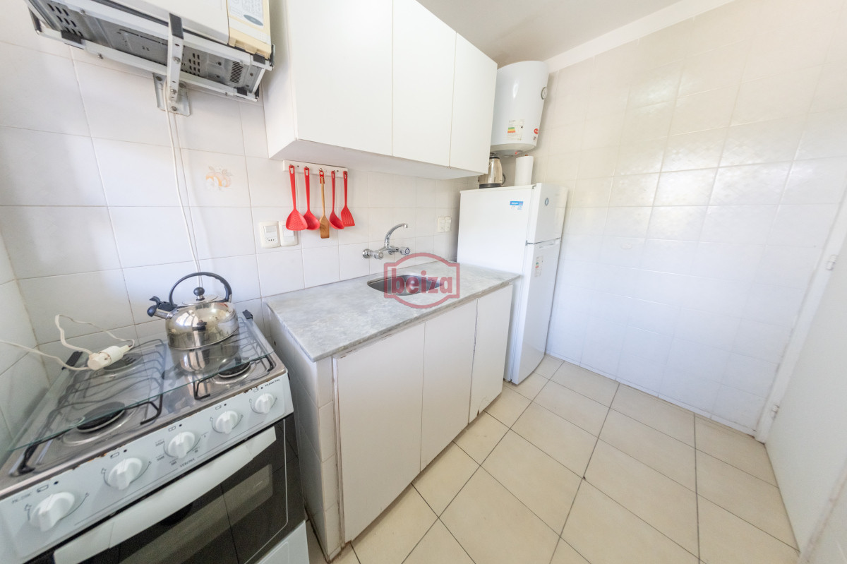 Apartamento ID.166903/Venta-apartamento-1-dormitorio-frente-mal-Playa-Mansa - Apartamento 1 dormitorio en Aidy Grill 