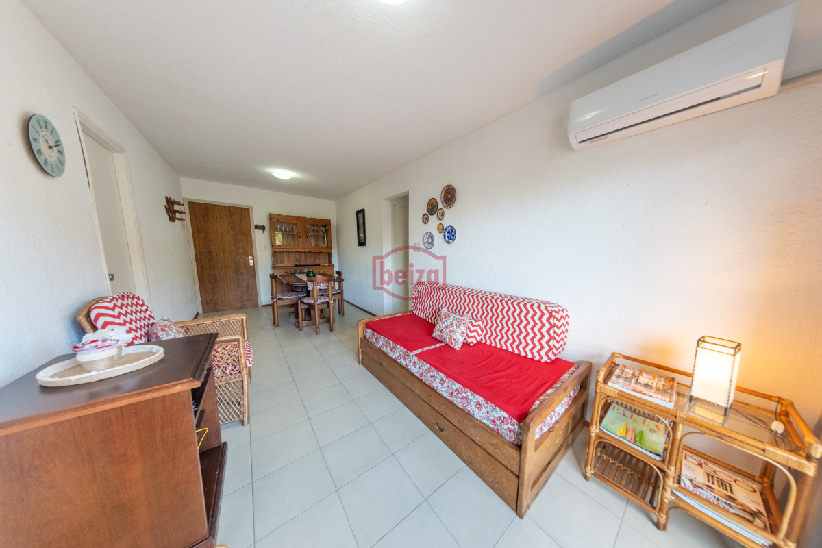 Apartamento ID.166903/Venta-apartamento-1-dormitorio-frente-mal-Playa-Mansa - Apartamento 1 dormitorio en Aidy Grill 