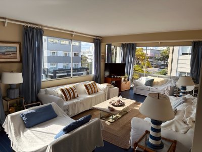 Venta apartamento 3 dormitorios Peninsula, Punta del Este 