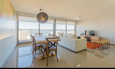 venta apartamento dos dormitorios playa brava