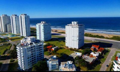 Venta apartamento 2 dormitorios Punta del Este