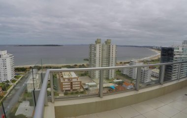 Departamento - Playa Mansa