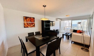 Venta Apartamento 2 dormitorios Playa Brava  Punta Del Este Parrillero Propio