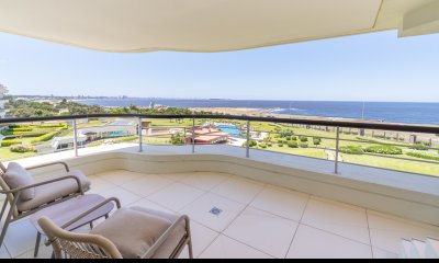 Penthouse en venta - Frente al mar - Playa Mansa