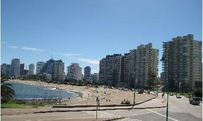 Departamento - Playa Mansa