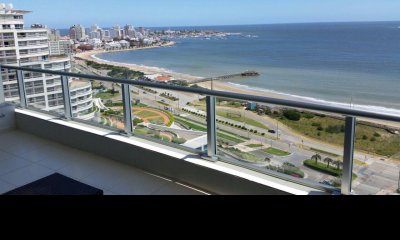 Venta apartamento 2 suites en Punta del Este