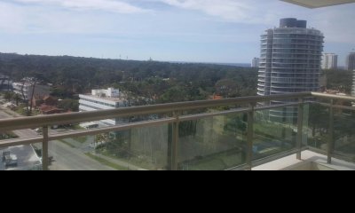 Alquiler y venta apartamento 2 dormitorios Punta del Este