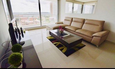 Venta y Alquiler Apartamento 2 Dormitorios, Playa Mansa, Punta del Este