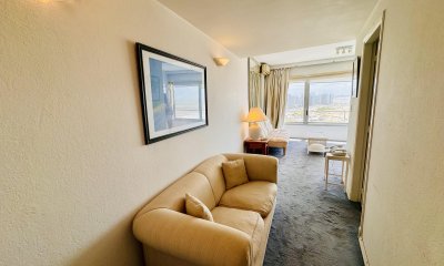 Venta de apartamento un dormitorio  en la Península Punta del Este
