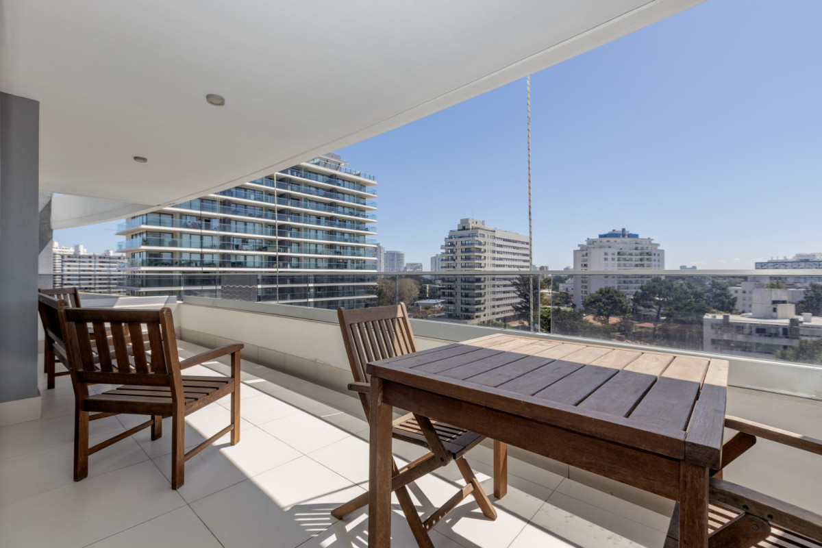 Apartamento 3 dormitorios en venta - Aidy Grill - Excelentes vistas