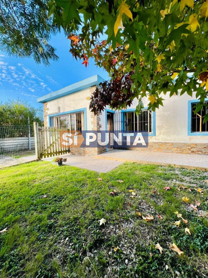 Venta de hermosa y solida casa en La Fortuna. - SPT12397C