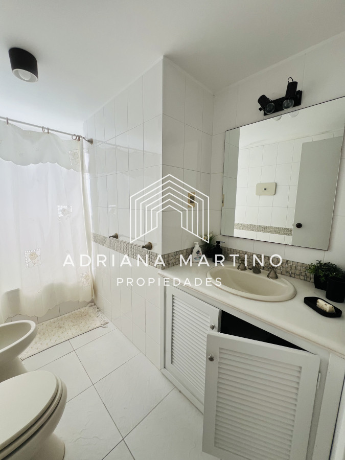 Apartamento ID.71304 - Venta de Apartamento Playa Mansa- Punta del Este.