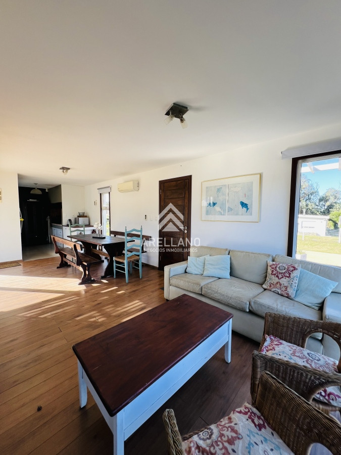 Casa ID.3645 - Venta de Casa en Playa las Grutas Punta Ballena.