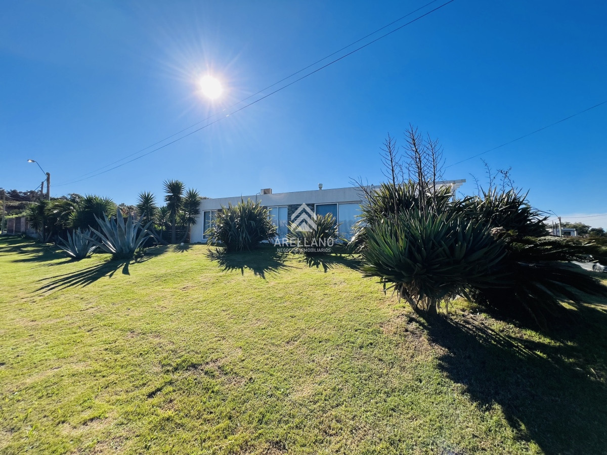 Casa ID.3645 - Venta de Casa en Playa las Grutas Punta Ballena.