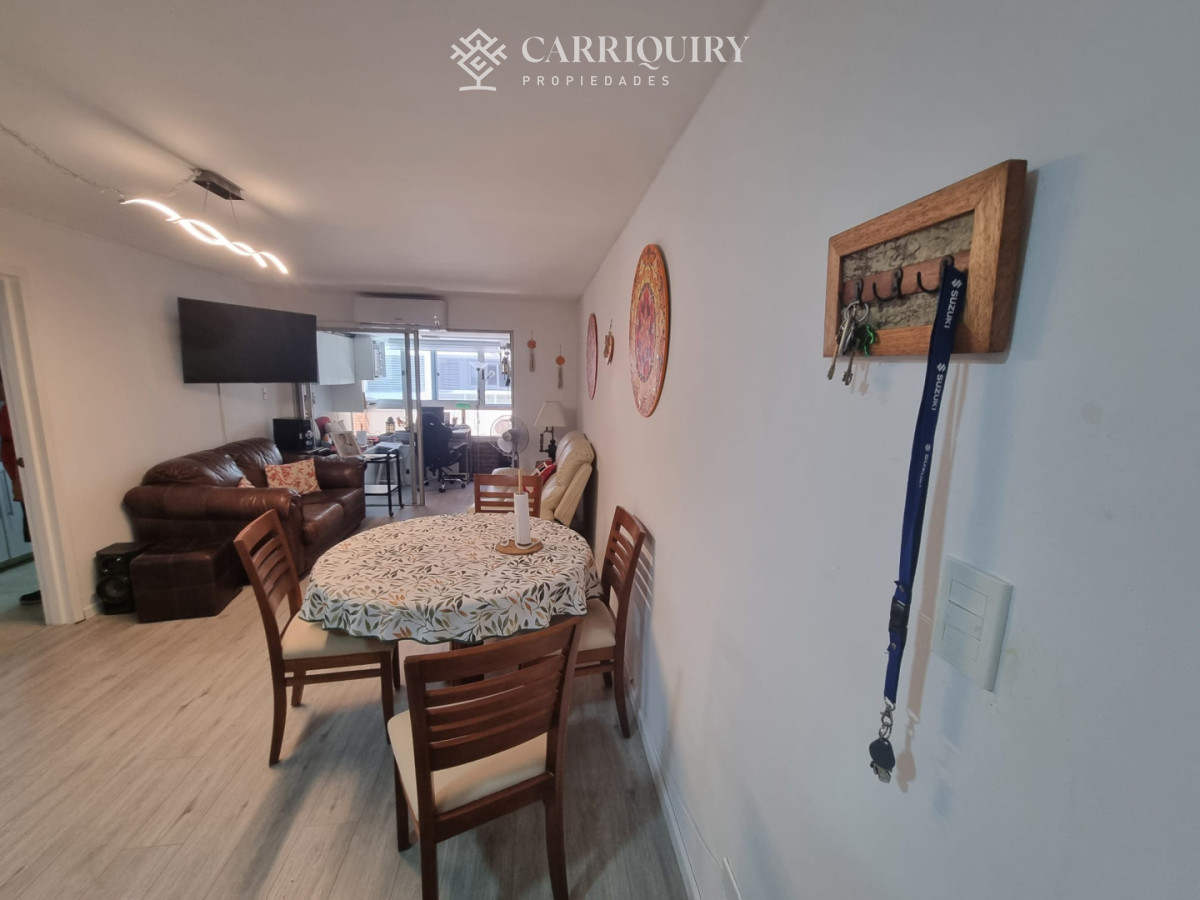 Apartamento ID.10409 - Venta de Apartamento de 2 dormitorios en Primera Linea Mansa.