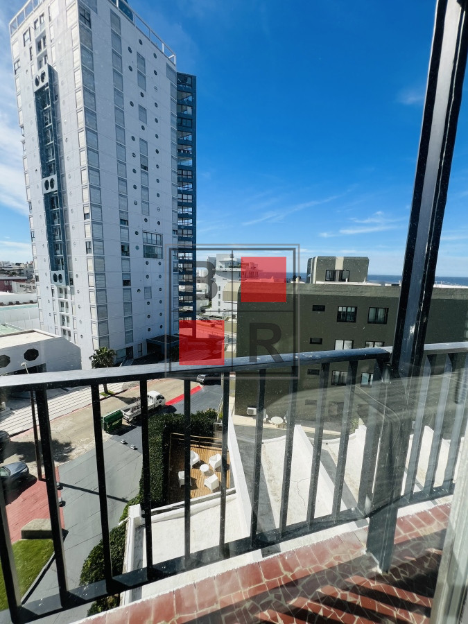 Apartamento ID.1027 - Alquiler de encantador apartamento en Peninsula.