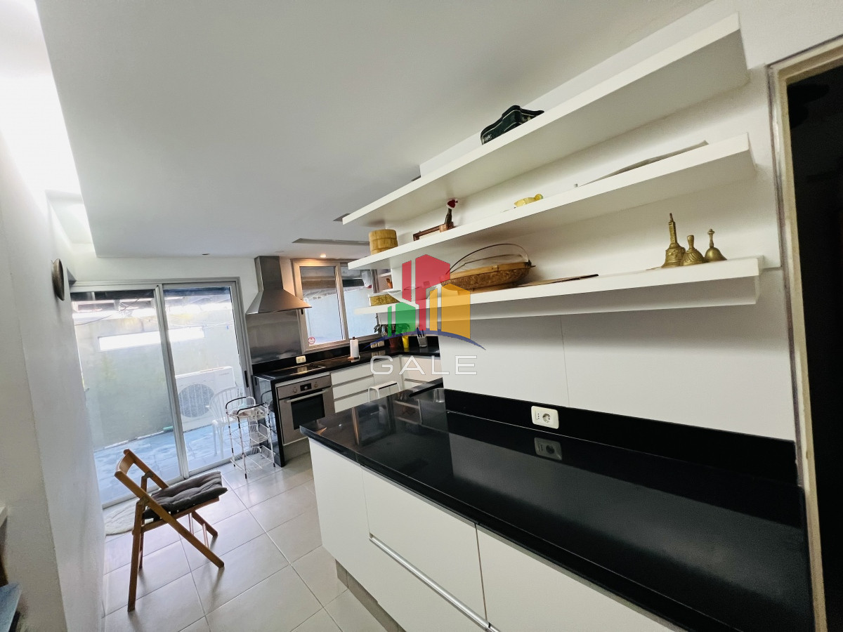 Apartamento ID.1648 - Venta de destacado apartamento en Punta Ballena, Acantilados.