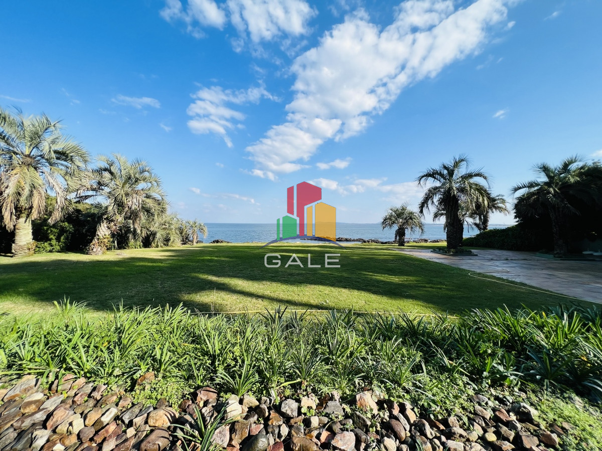 Apartamento ID.1648 - Venta de destacado apartamento en Punta Ballena, Acantilados.
