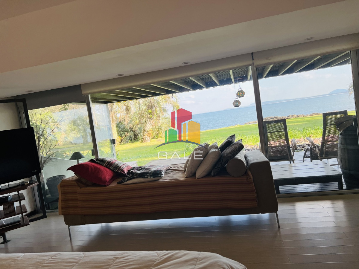 Apartamento ID.1648 - Venta de destacado apartamento en Punta Ballena, Acantilados.