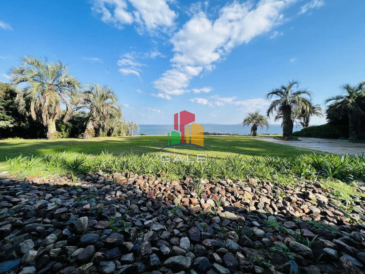 Apartamento ID.1648 - Venta de destacado apartamento en Punta Ballena, Acantilados.
