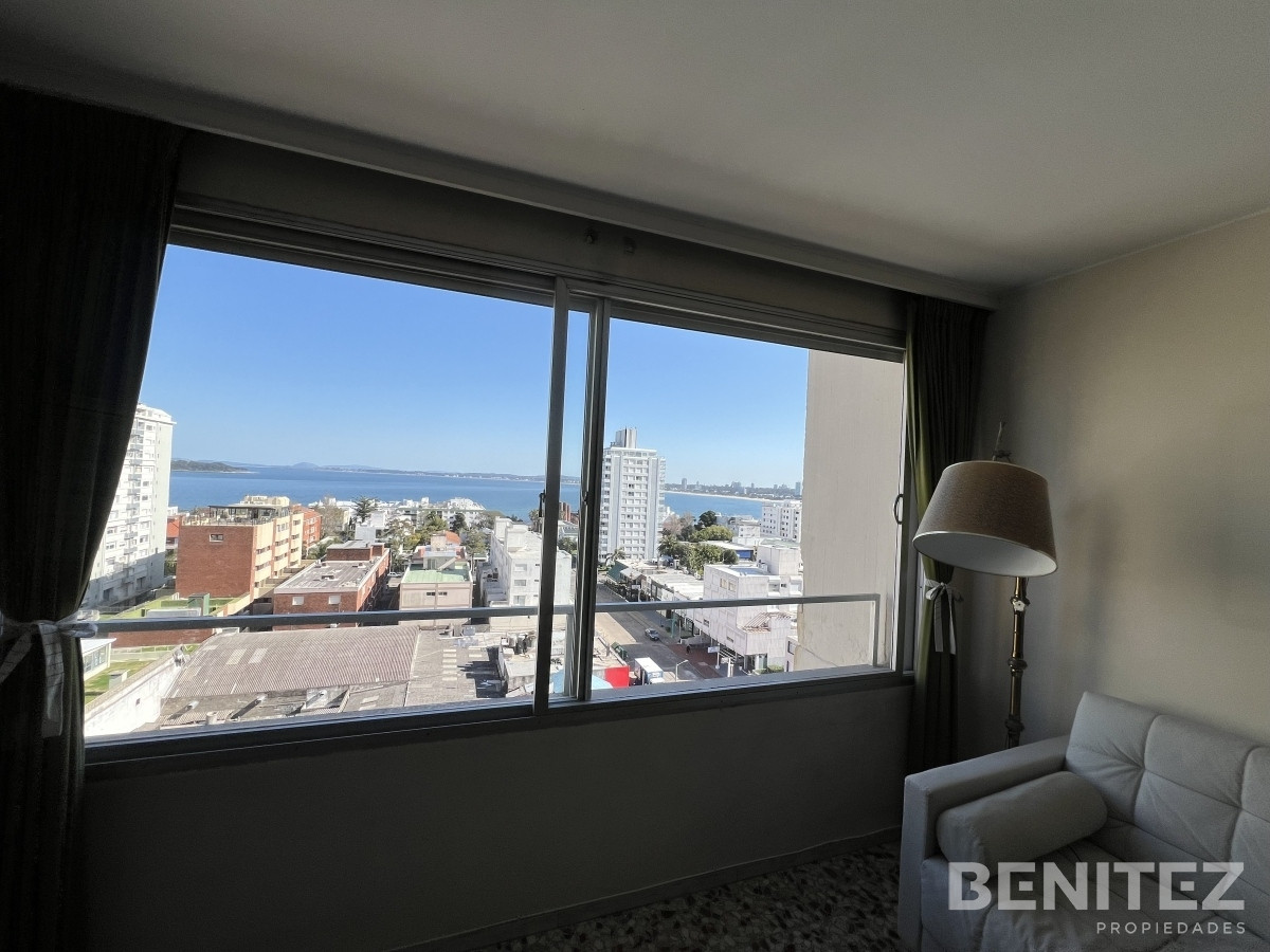 Apartamento ID.9522 - Venta de apartamento en Peninsula-Punta del Este.