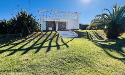 Venta de Casa en Playa las Grutas Punta Ballena.