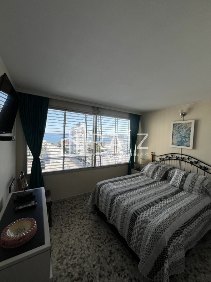 Apartamento ID.9692 - Venta de apartamento en Peninsula-Punta del Este.