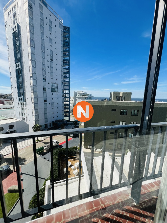 Apartamento Ref.225064 - ALQUILER Y VENTA de encantador apartamento en Peninsula.