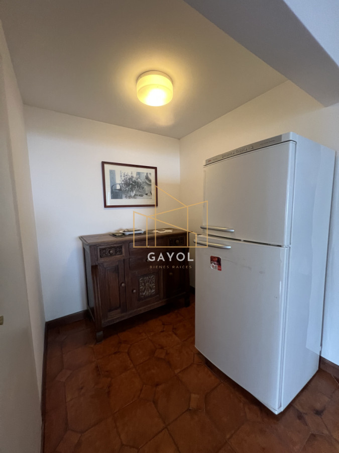 Apartamento ID.1101 - Venta de Apartamento Playa Mansa- Punta del Este.