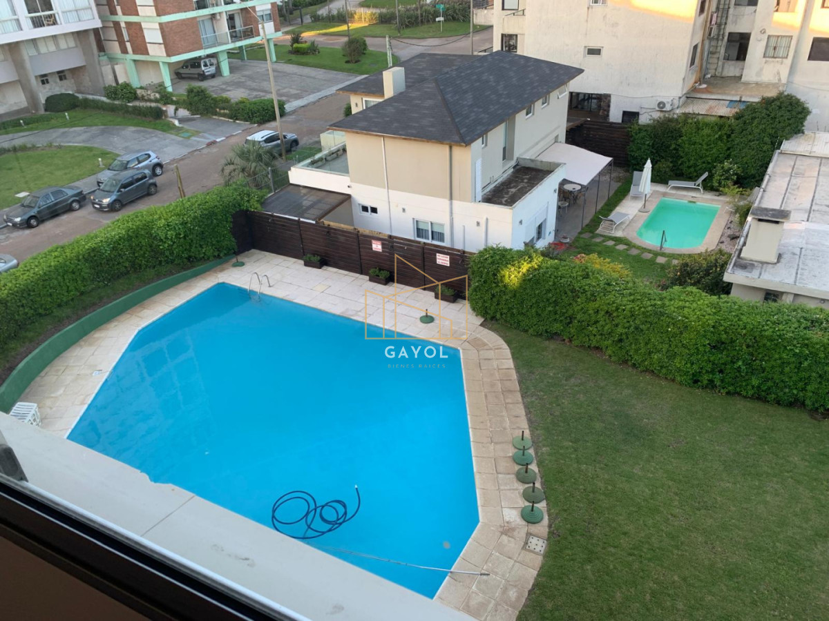 Apartamento ID.1102 - Venta apartamento Primera Linea Mansa.