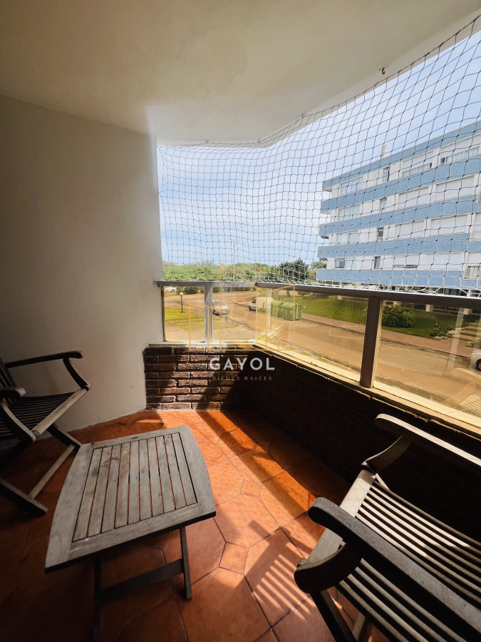 Apartamento ID.1101 - Venta de Apartamento Playa Mansa- Punta del Este.