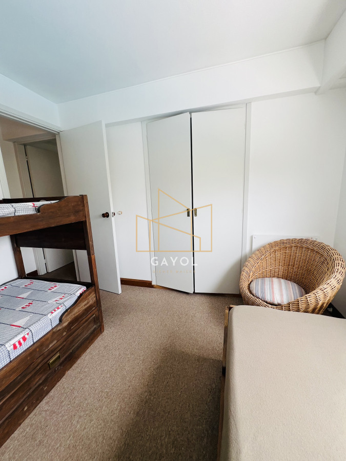 Apartamento ID.1101 - Venta de Apartamento Playa Mansa- Punta del Este.