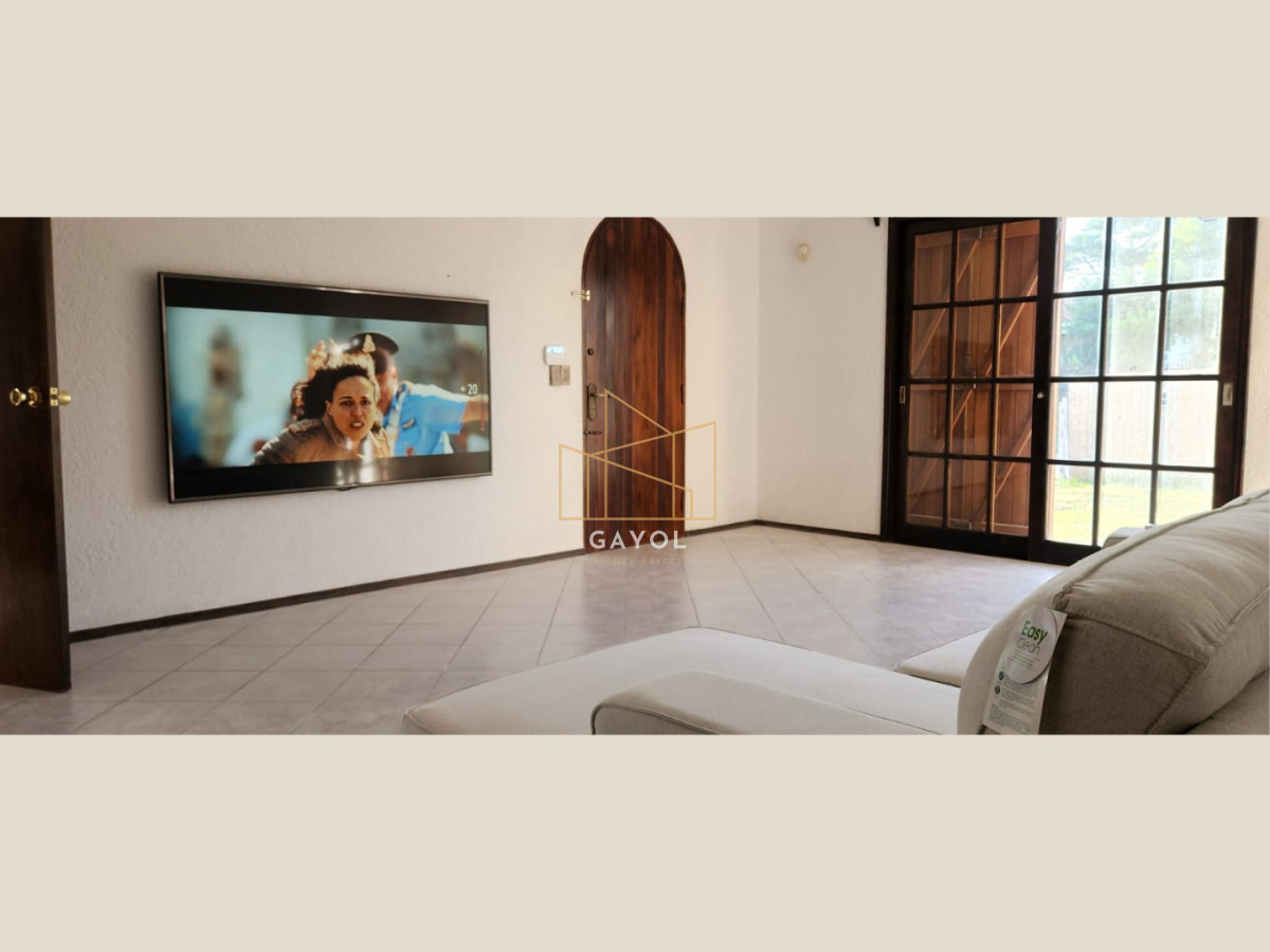 Casa ID.1049 - Alquiler casa Playa Mansa-Punta del Este.