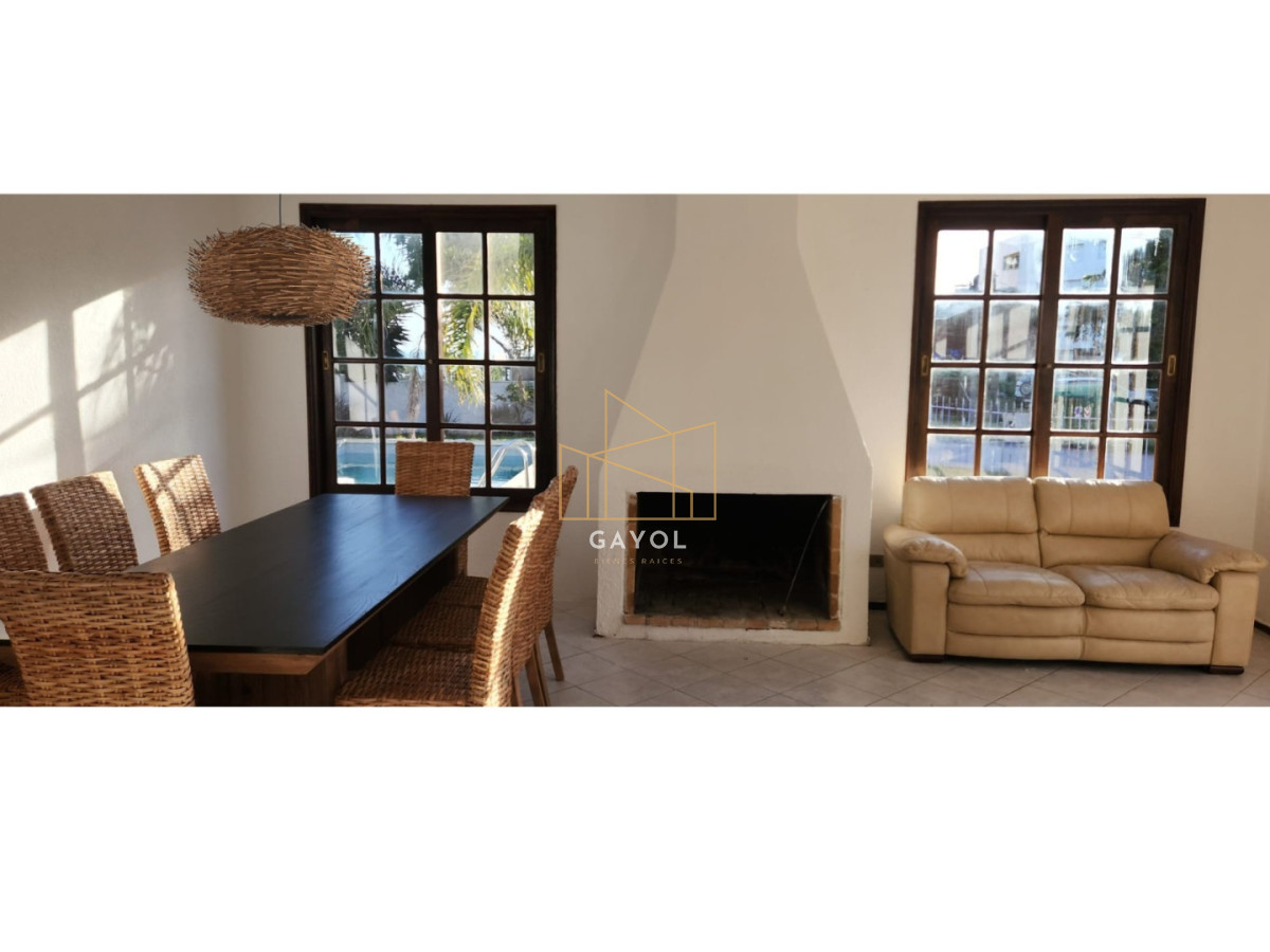 Casa ID.1049 - Alquiler casa Playa Mansa-Punta del Este.