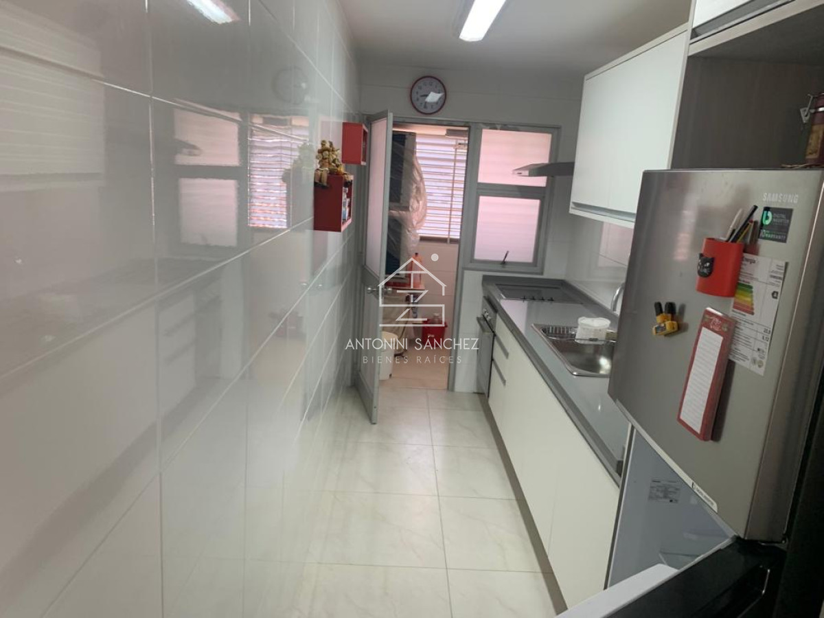 Apartamento ID.1640 - Oportunidad - Venta de  Apto en Primera Linea Playa Mansa.