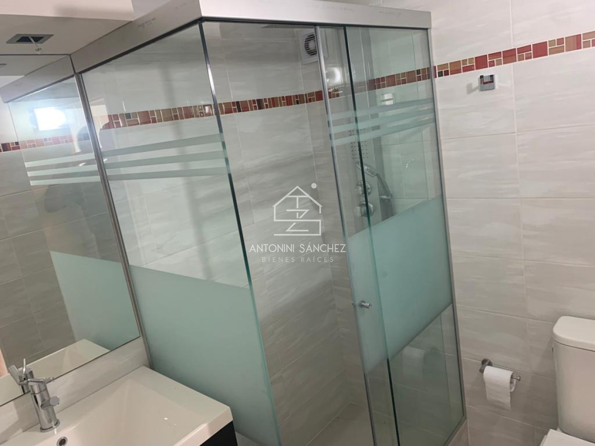 Apartamento ID.1640 - Oportunidad - Venta de  Apto en Primera Linea Playa Mansa.