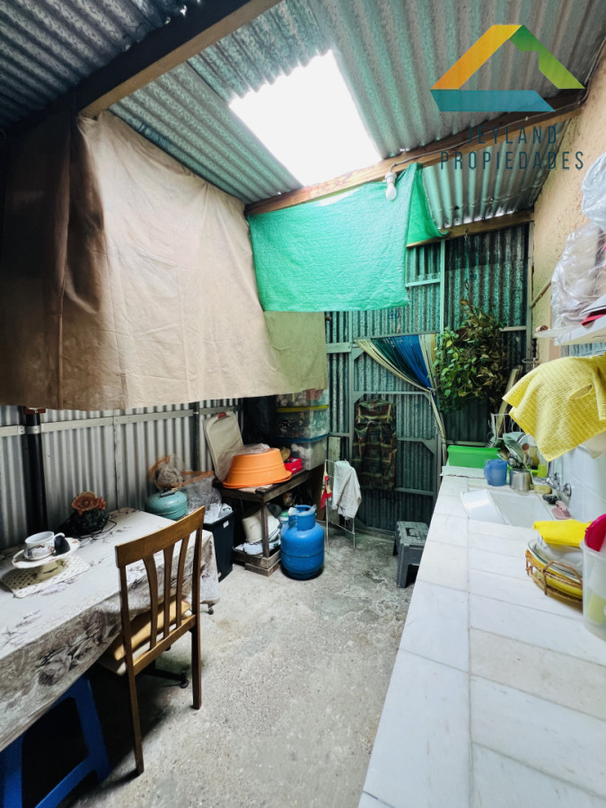 Casa ID.478 - Casa en Venta a media cuadra Boulevard Artigas - Ideal para Renta.