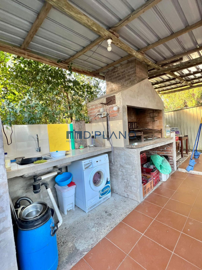 Casa ID.28 - Venta de hermosa y solida casa en La Fortuna.