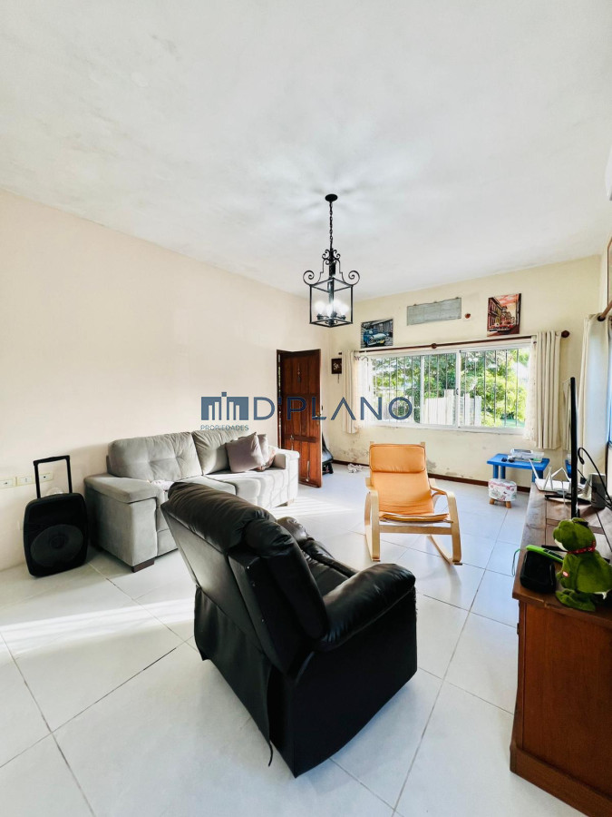 Casa ID.28 - Venta de hermosa y solida casa en La Fortuna.