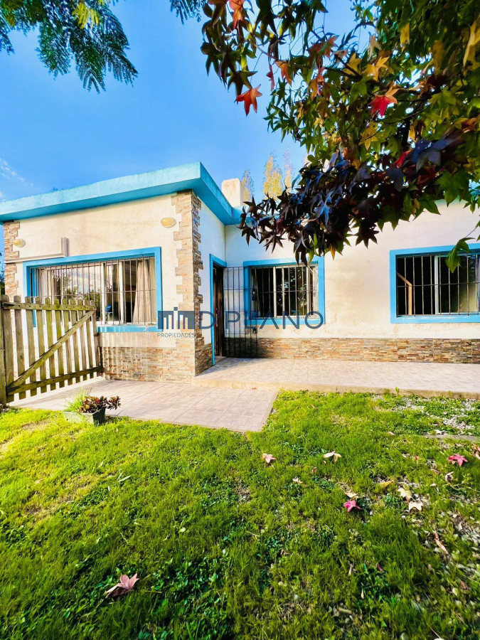 Casa ID.28 - Venta de hermosa y solida casa en La Fortuna.